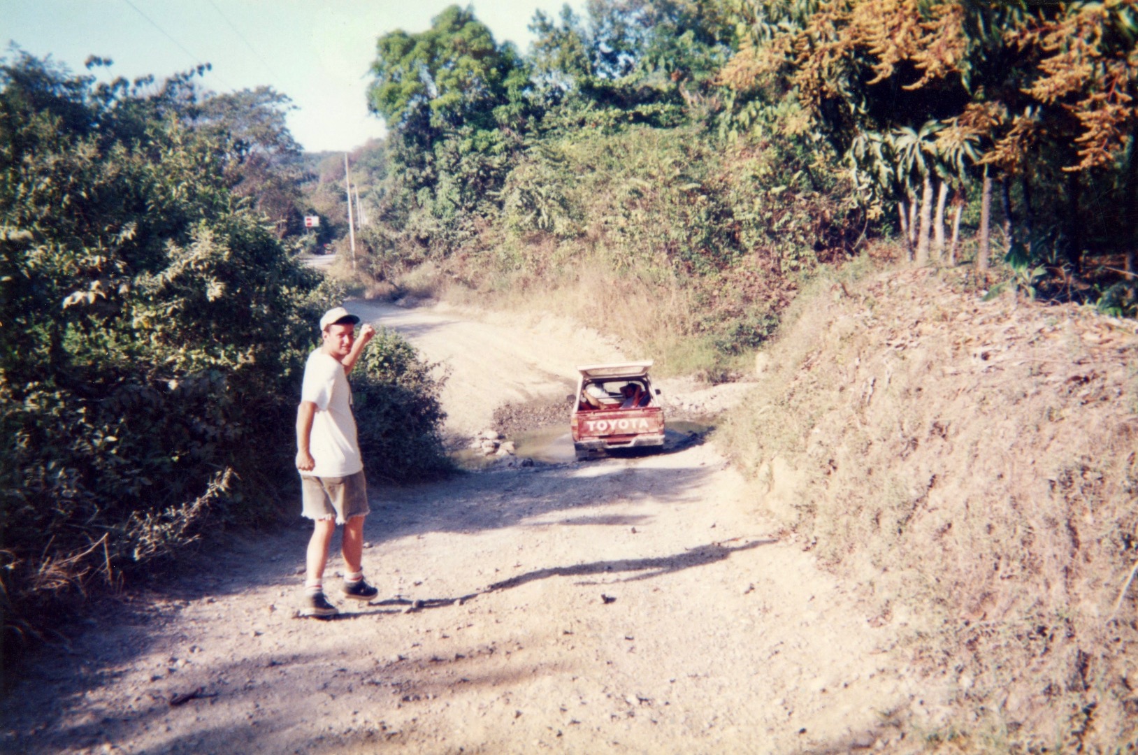 img037